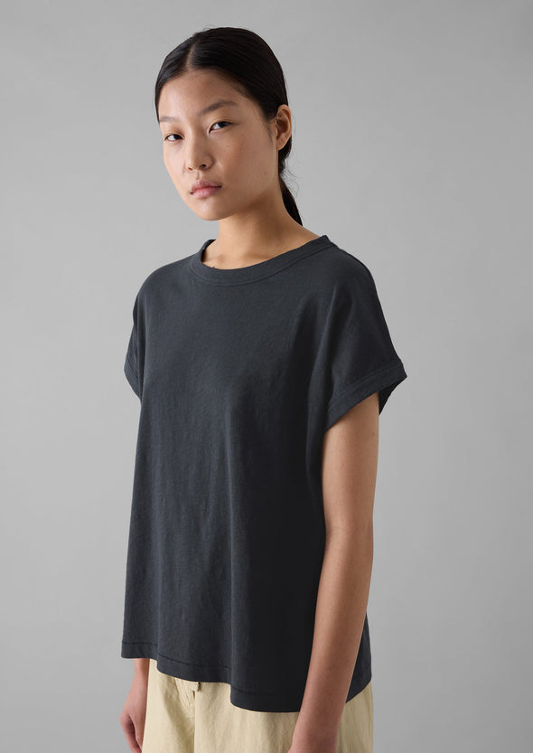 Alda Organic Cotton Easy Tee | Coal | Women's Tees