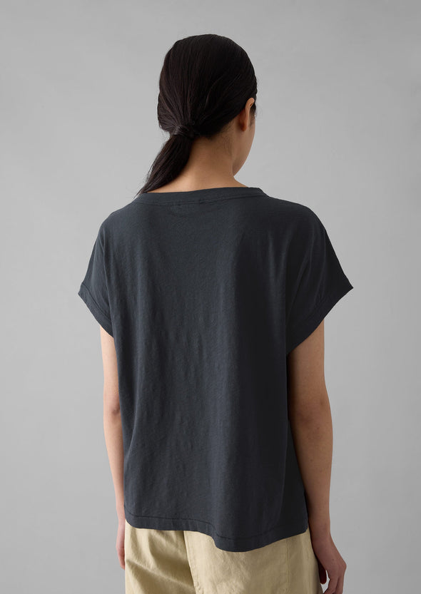 Alda Organic Cotton Easy Tee | Coal | Women's Tees